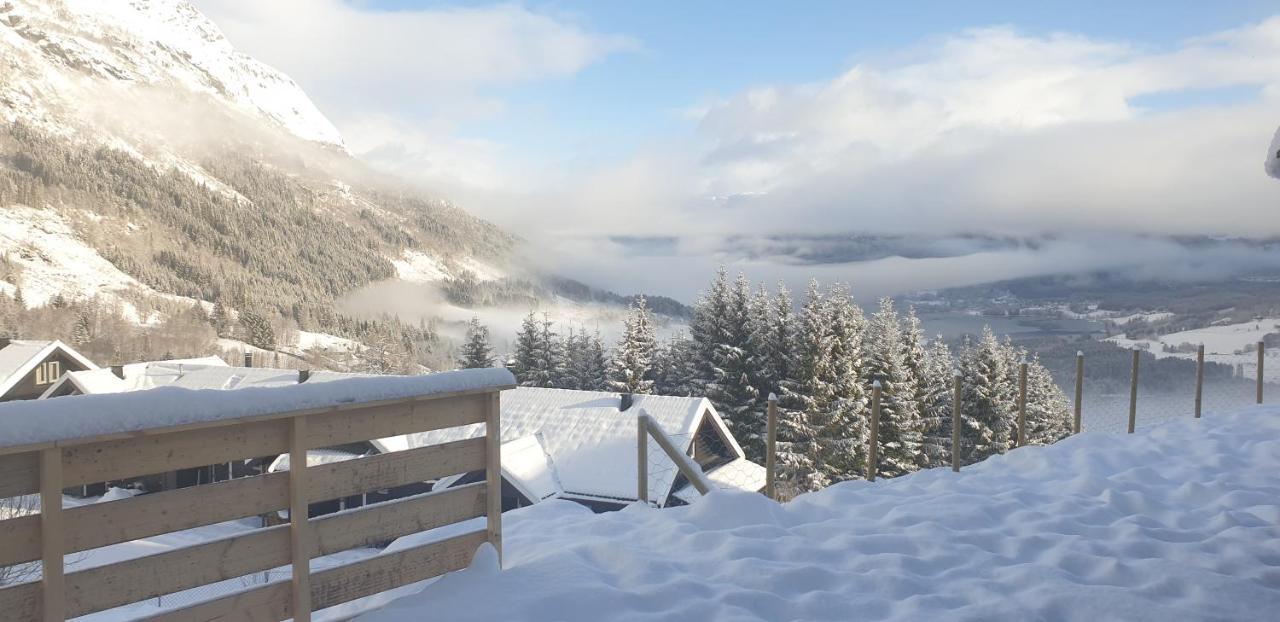 New And Exclusive Cottage In Voss With A Great View Skulestadmo Bagian luar foto